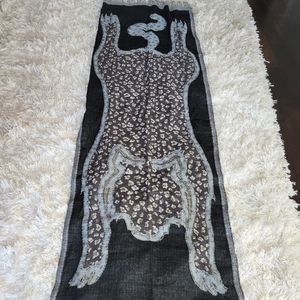 Reversible Tiger Wrap